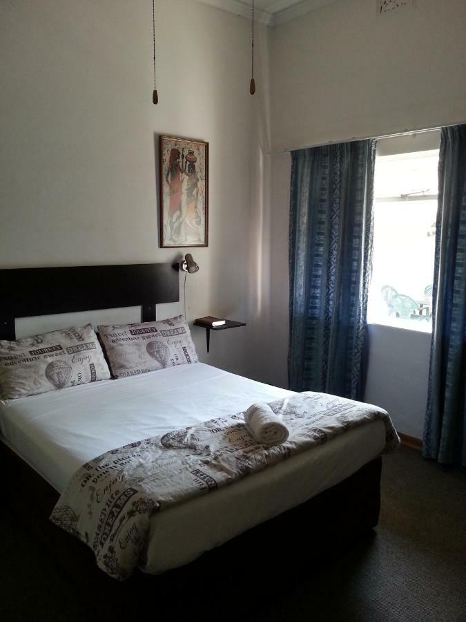 Boer En Brit Self Catering Accommodation Guesthouse Ladysmith Exterior foto